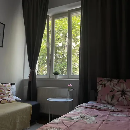 Cozy Old Town Homestay *